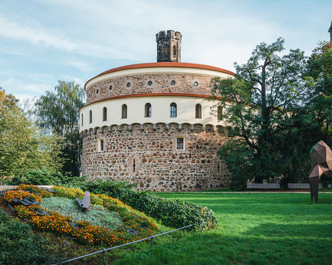 Rundes Bauwerk in Görlitz: Der Kaisertrutz in dem sich heute ein Museum befindet