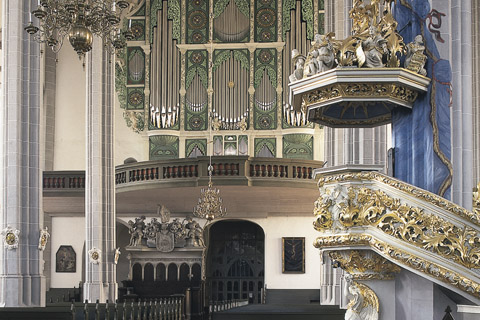 Sonnenorgel in der Peterskirche