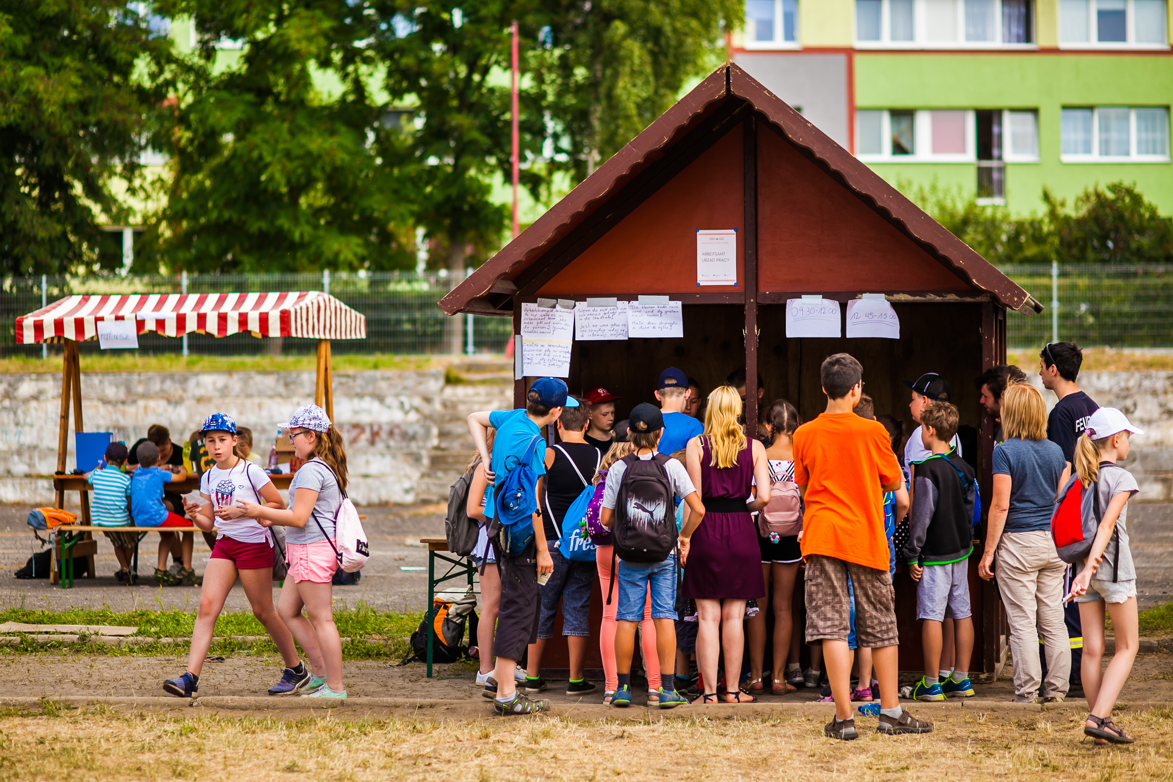 Kinder bei der Kinderstadt